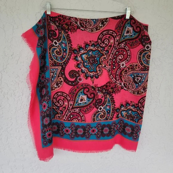 Loft Paisley Oversized Square Scarf Pink Womans OS - Picture 6 of 7